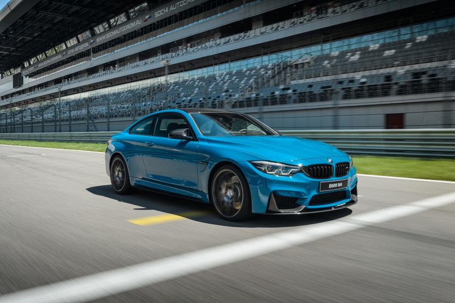  BMW M4 Coupe Competition 2017 года  (RU) (фото 1 из 15)
